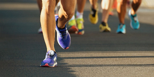 Damen Laufschuhe für Marathons: Das musst du wissen